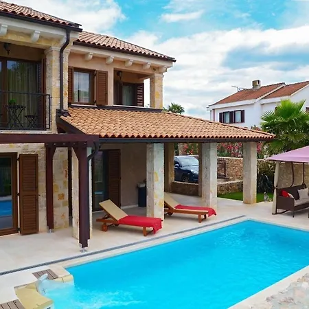 Holiday House Berna 2- With Pool * Malinska